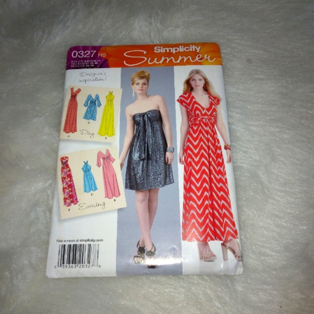 SIMPLICITY 0327 Sz 6-14 Misses Designer Inspiration Summer knit dress collection